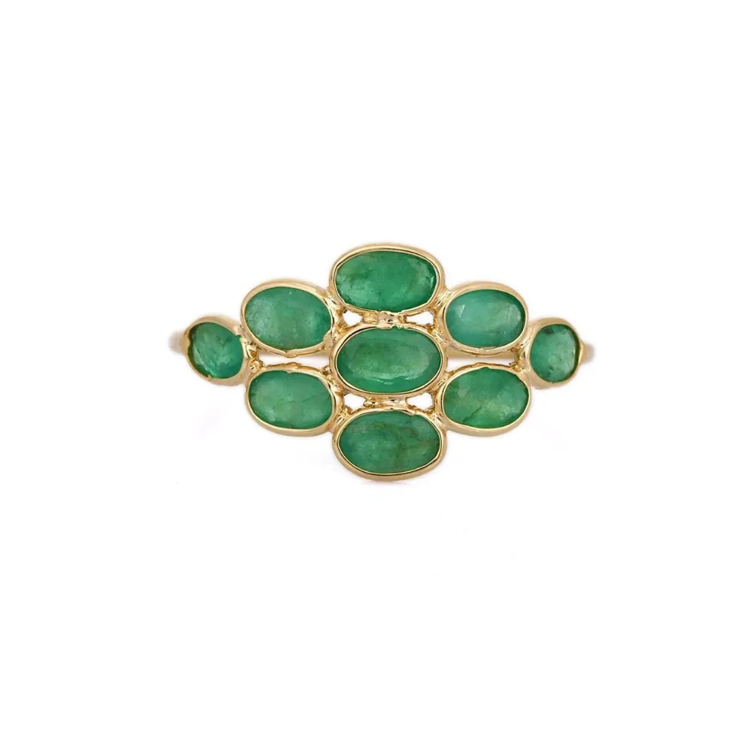 18K Gold Oval Shape Emerald Ring