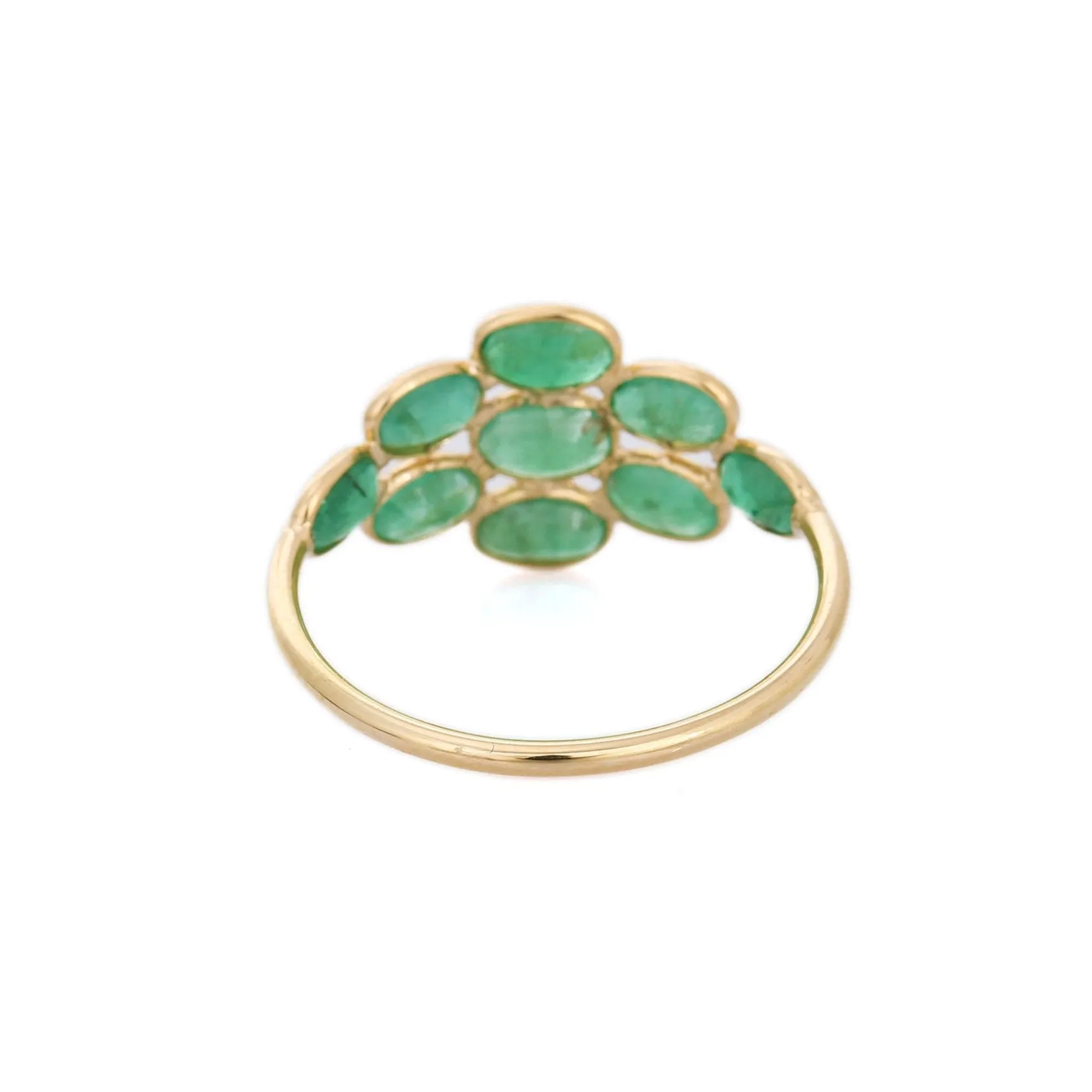 18K Gold Oval Shape Emerald Ring