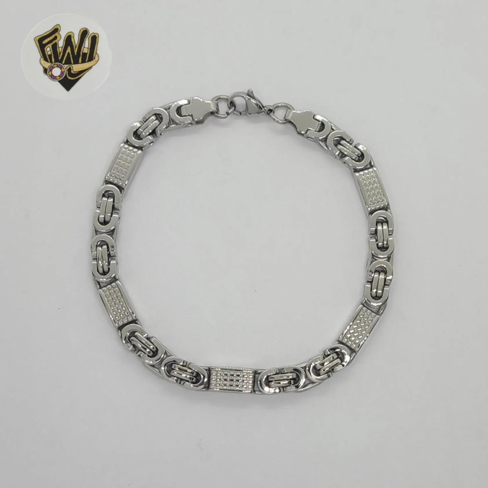 (4-4088) Stainless Steel - 6mm Alternative Link Men Bracelet - 8.5.