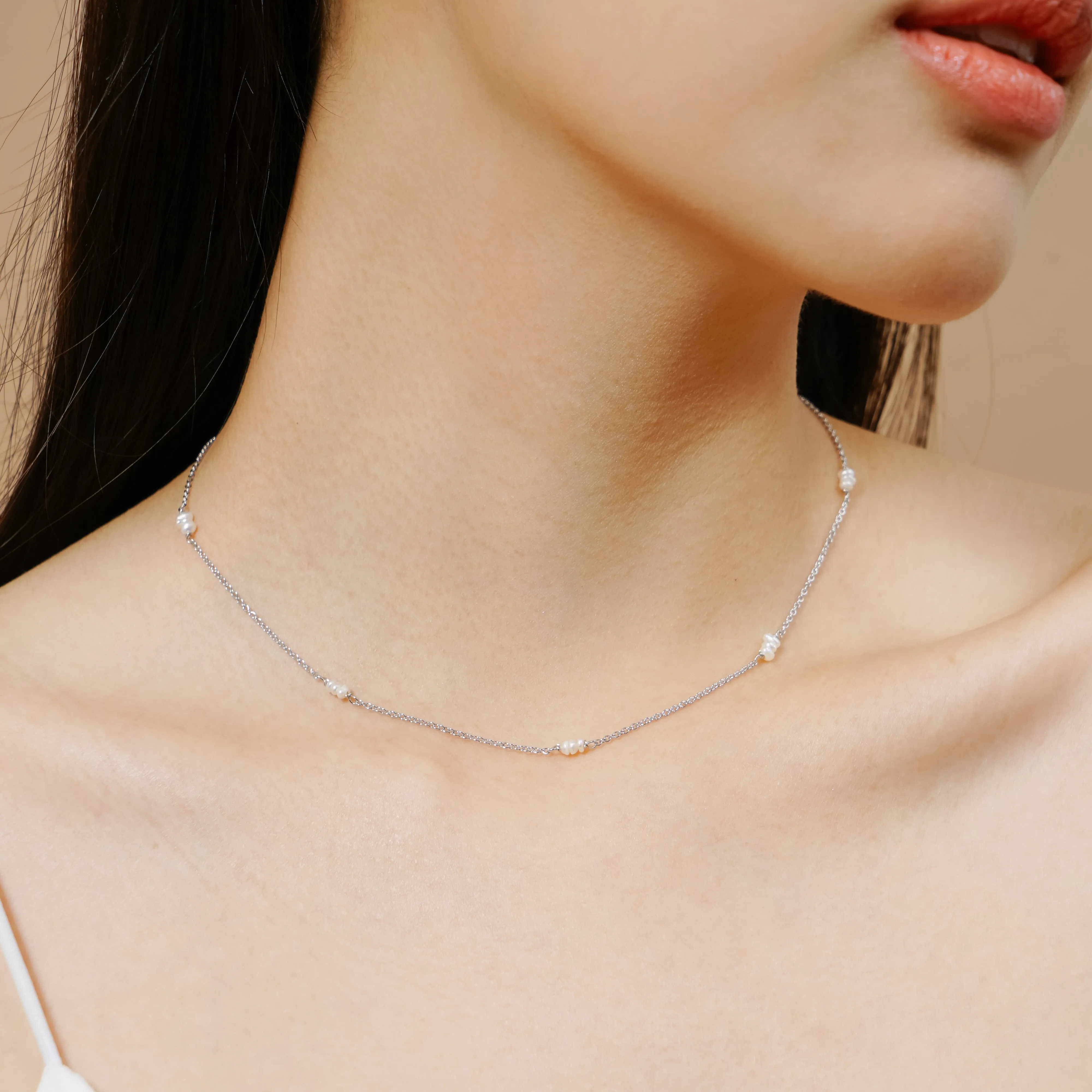 Aubrey Pearl Choker