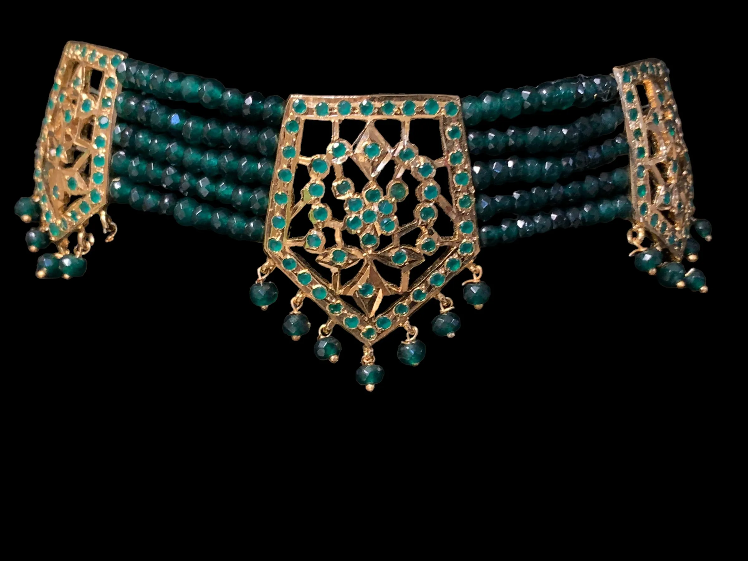 C268 Indu choker in green beads ( READY TO SHIP)