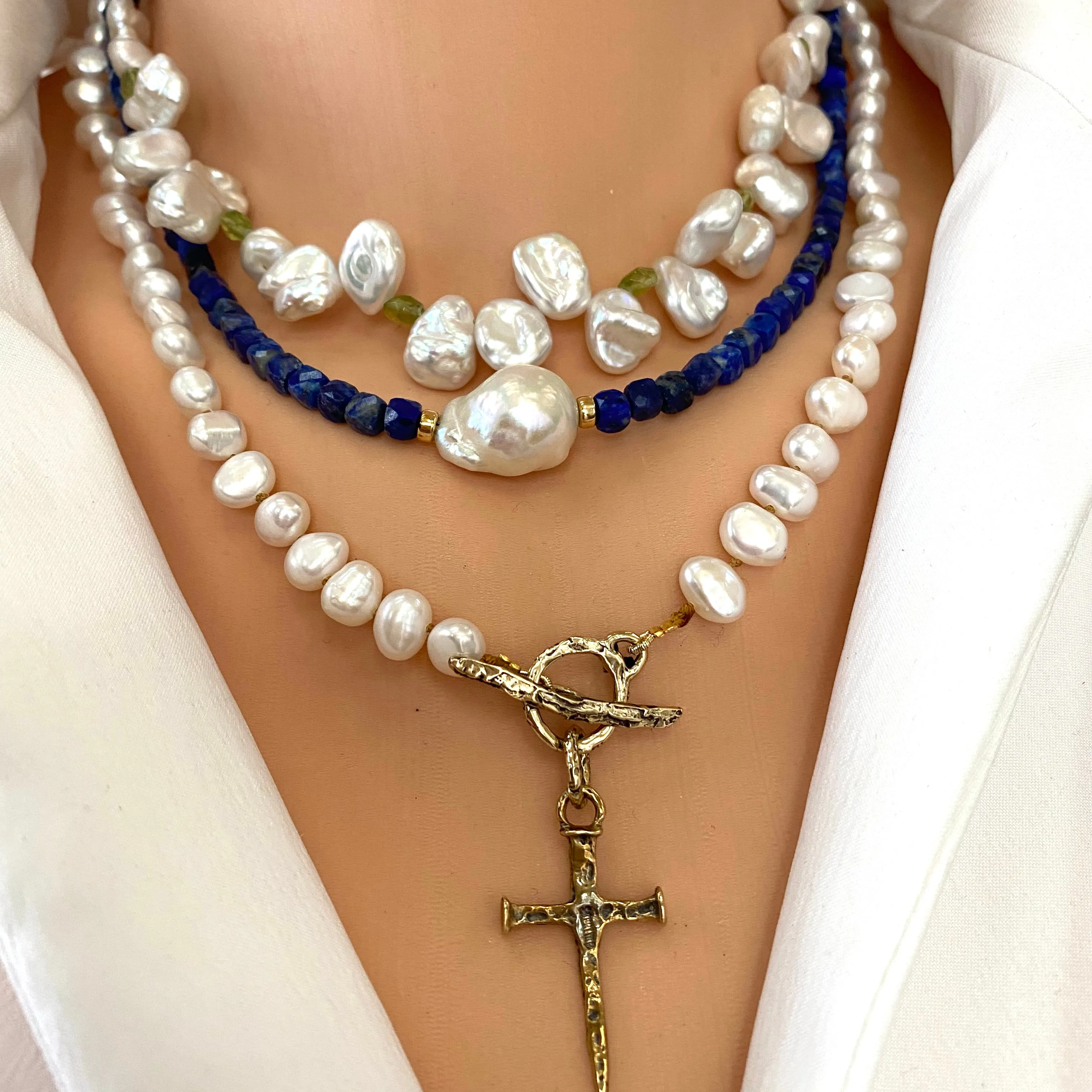 Delicate Lapis Lazuli Beaded Necklace with Fresh Water White Baroque Pearl, 17inches