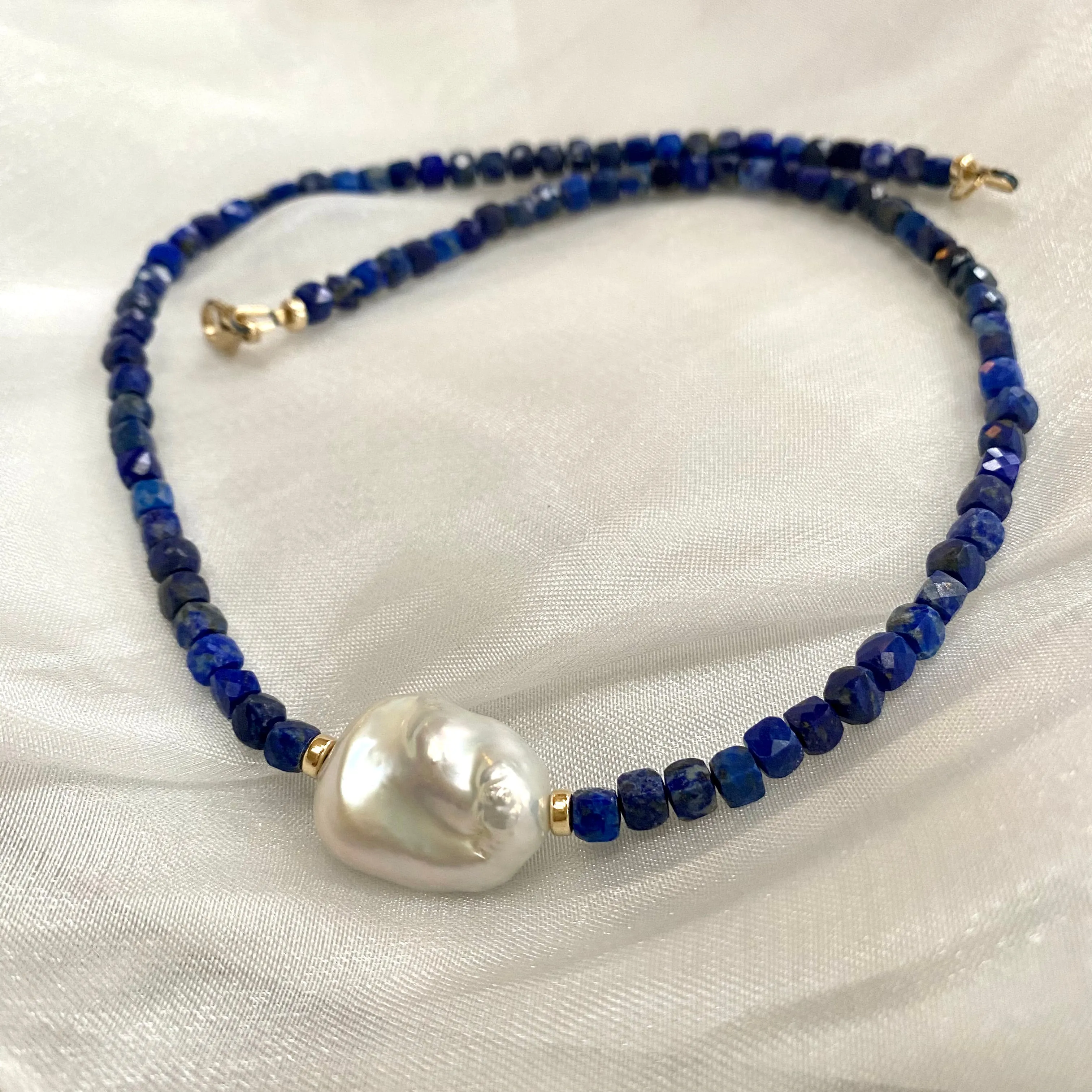 Delicate Lapis Lazuli Beaded Necklace with Fresh Water White Baroque Pearl, 17inches