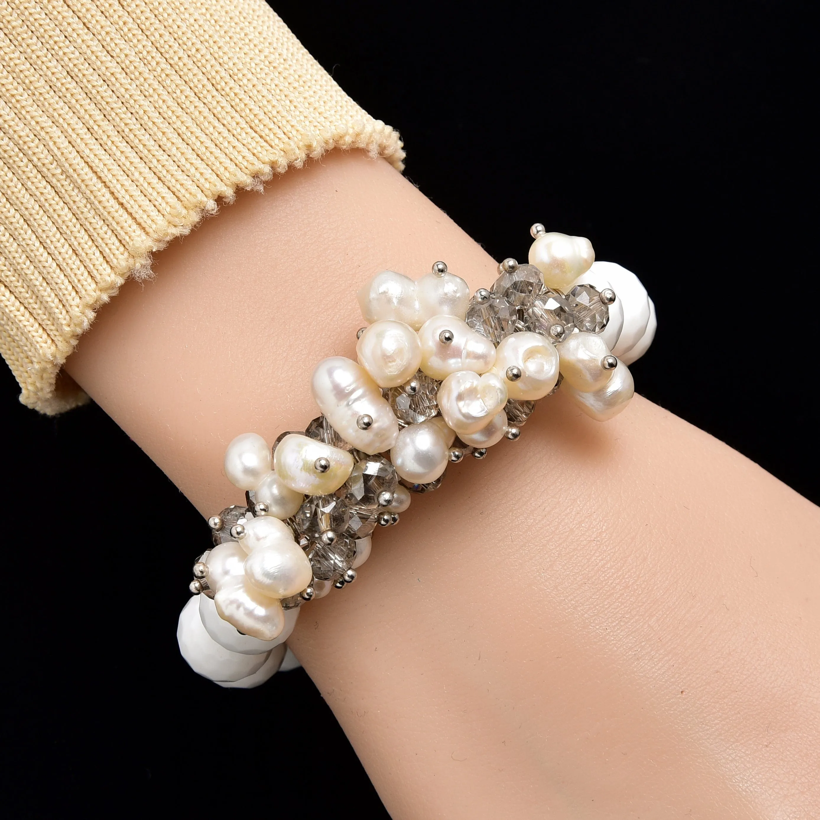 Faceted White Ceramics & Freshwater Pearls 12mm Gemstone Bead Elastic Bracelet