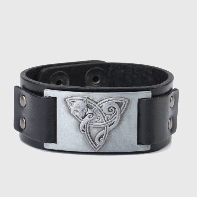 Fylgja Fox Triquetra Leather Bracelet