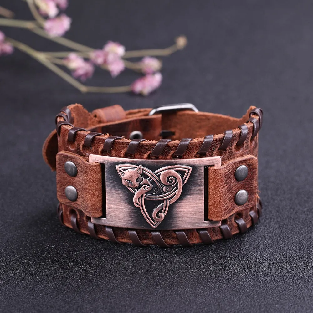 Fylgja Fox Triquetra Leather Bracelet