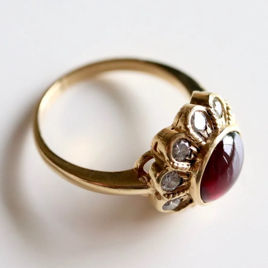 Jane Seymour 14k Gold, Garnet and Diamond Ring