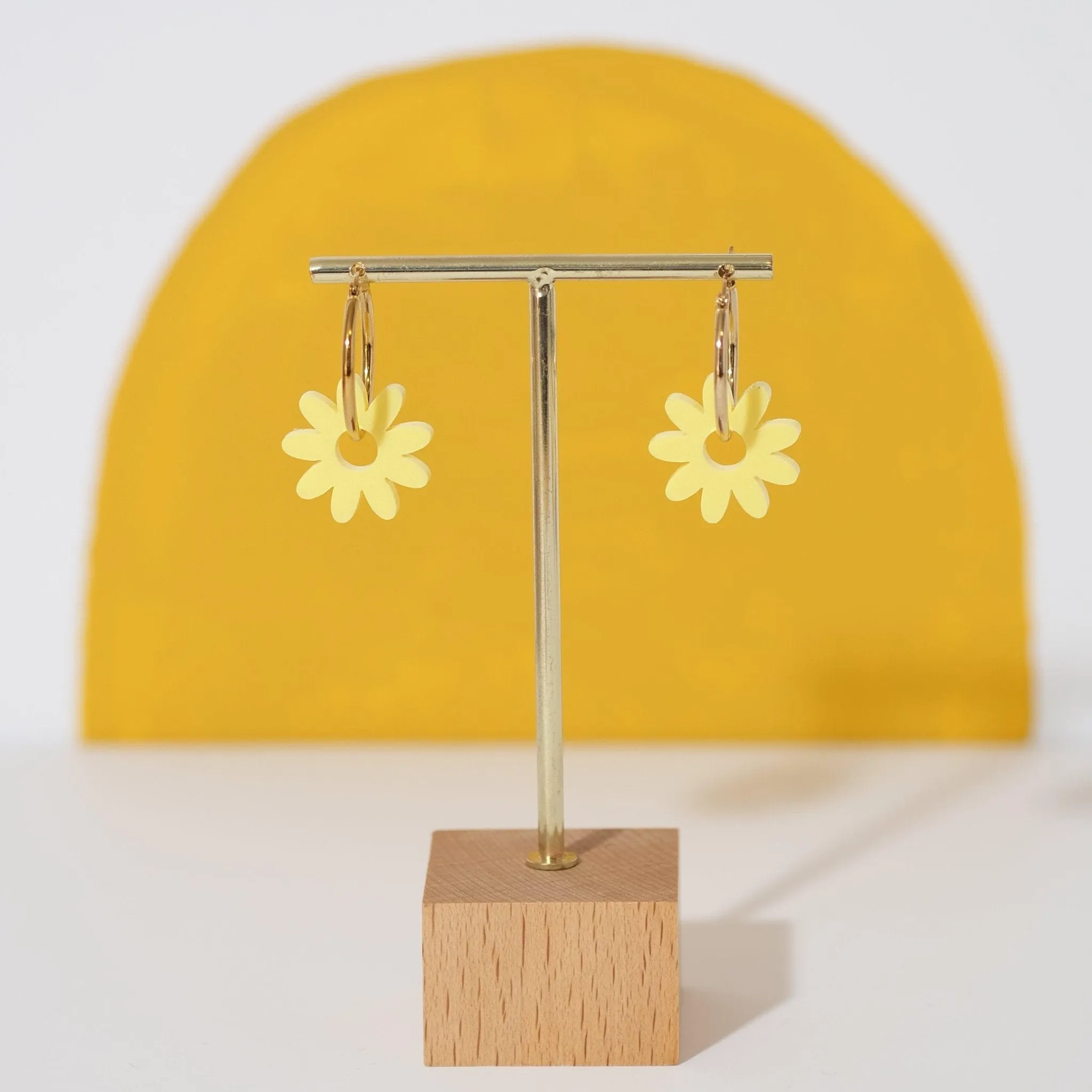 Marguerite Daisy Hoop Earrings in Buttercup Yellow