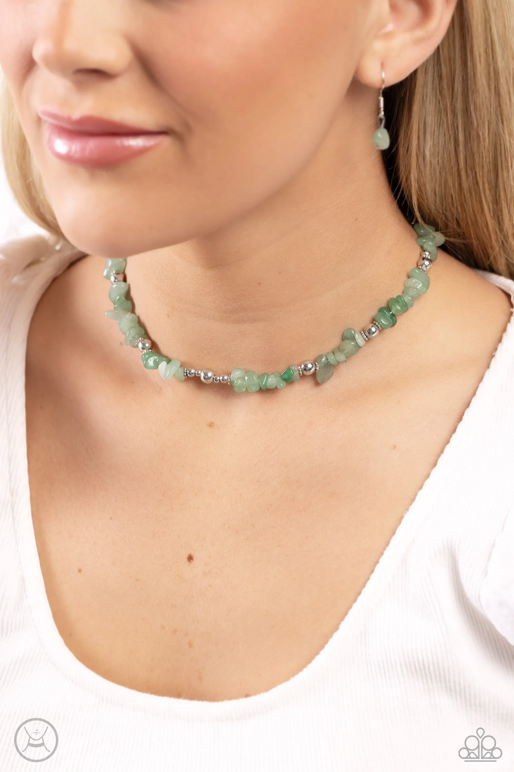 Paparazzi Carved Confidence Green Choker Necklace & Earring Set