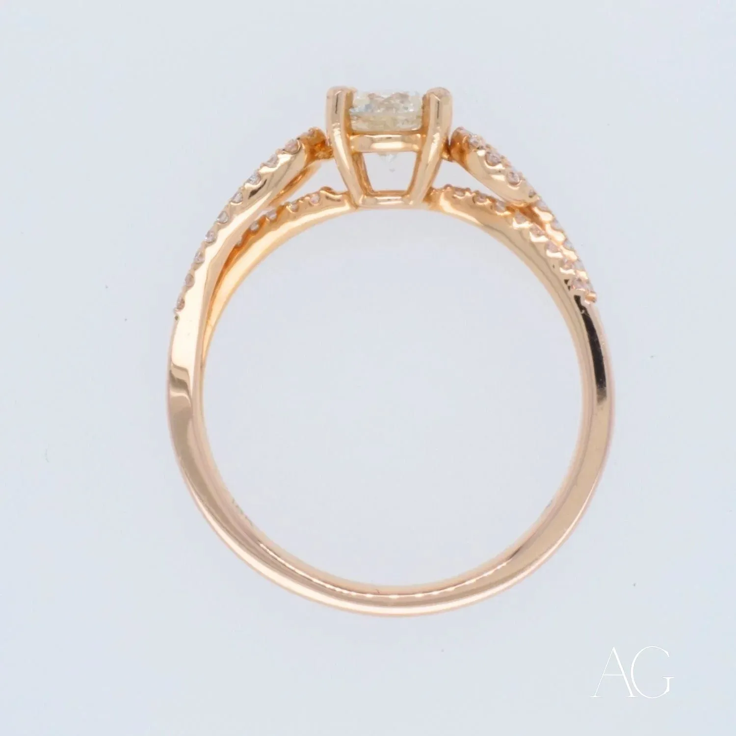 Romantic 18k Rose Gold Diamond Ring