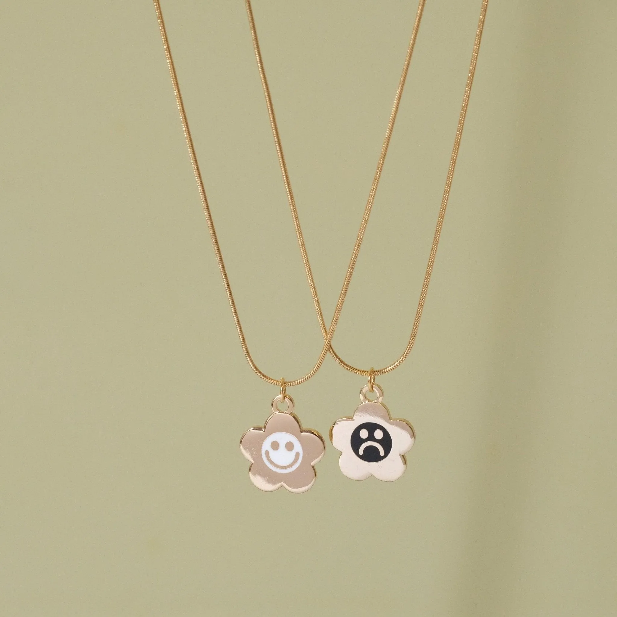 Sad Daisy Charm Necklace