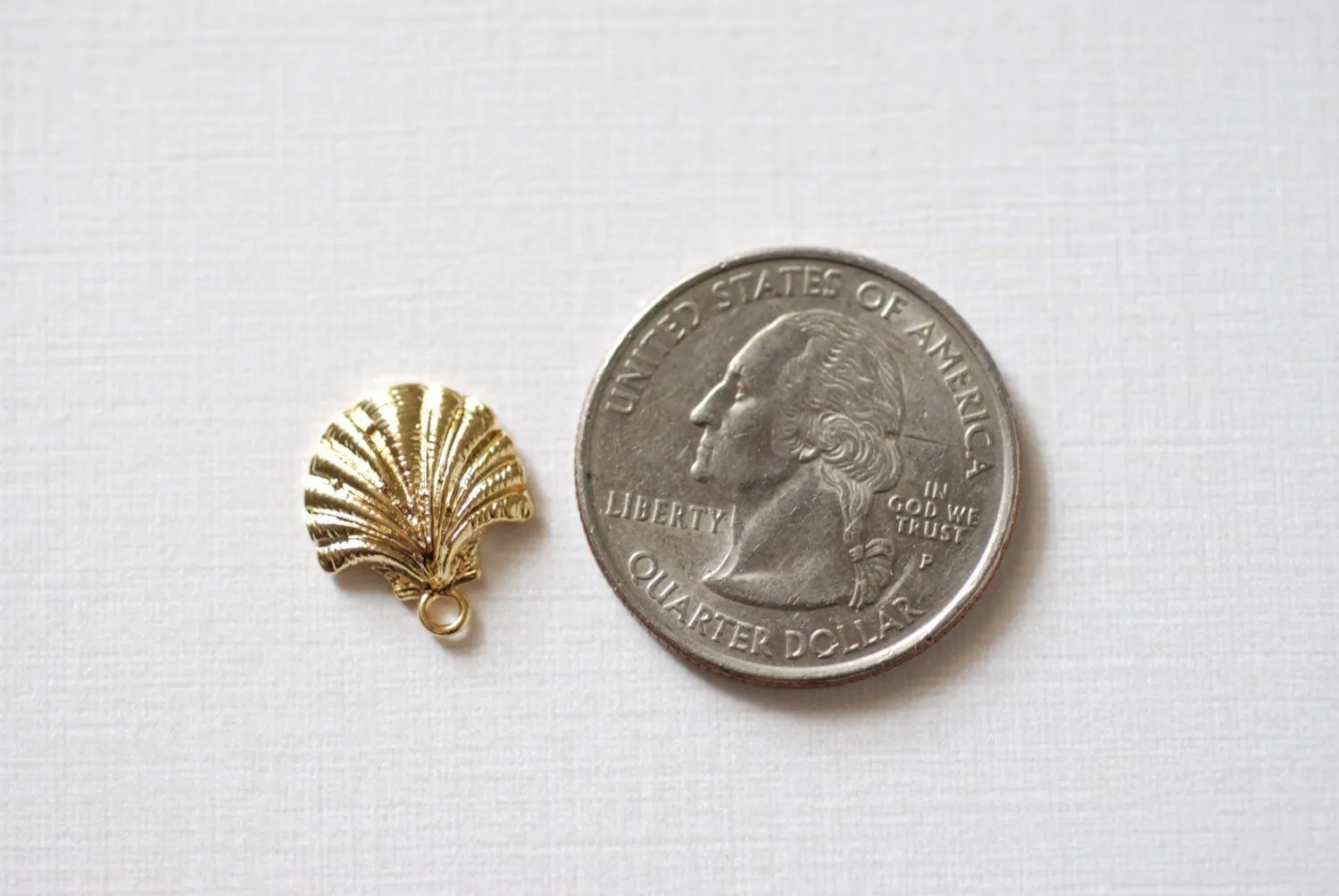 Shiny Vermeil Wholesale Gold Sea Shell Charm- 18k gold over Sterling Silver, Vermeil Gold Oyster Shell Charm, Sea life Charm, Beach Charms, Beads, 72