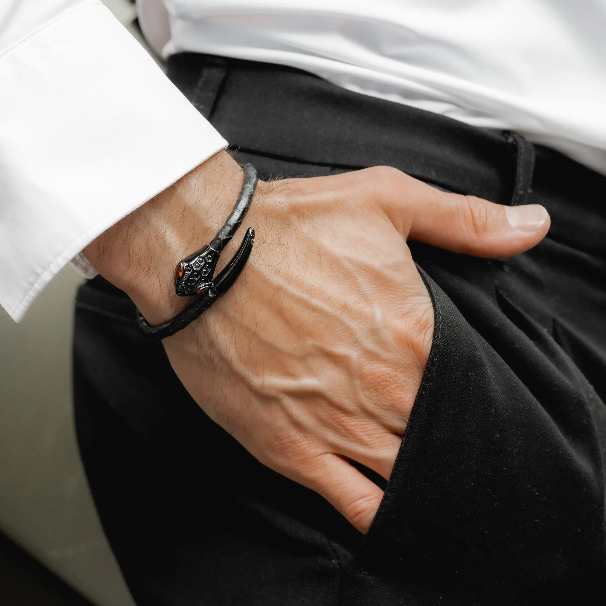 Snake Head Bracelet - Black Python with Zircon Diamond