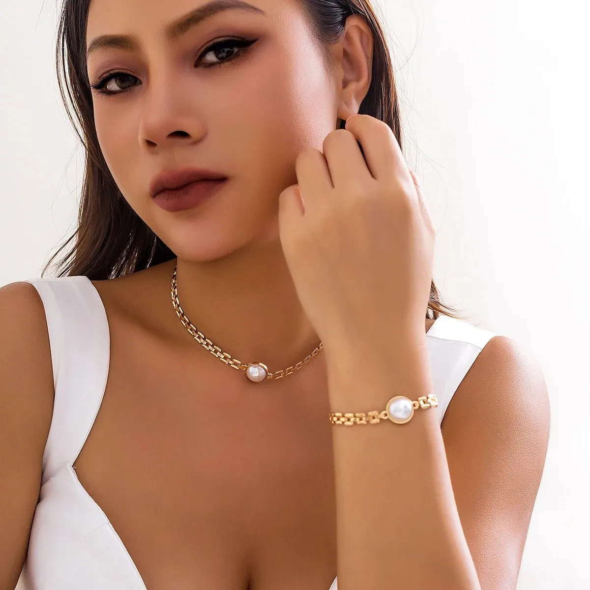 Trendy Kpop Pearl Choker and Bracelet Set for Women - Perfect for Parties and Punk Fashion