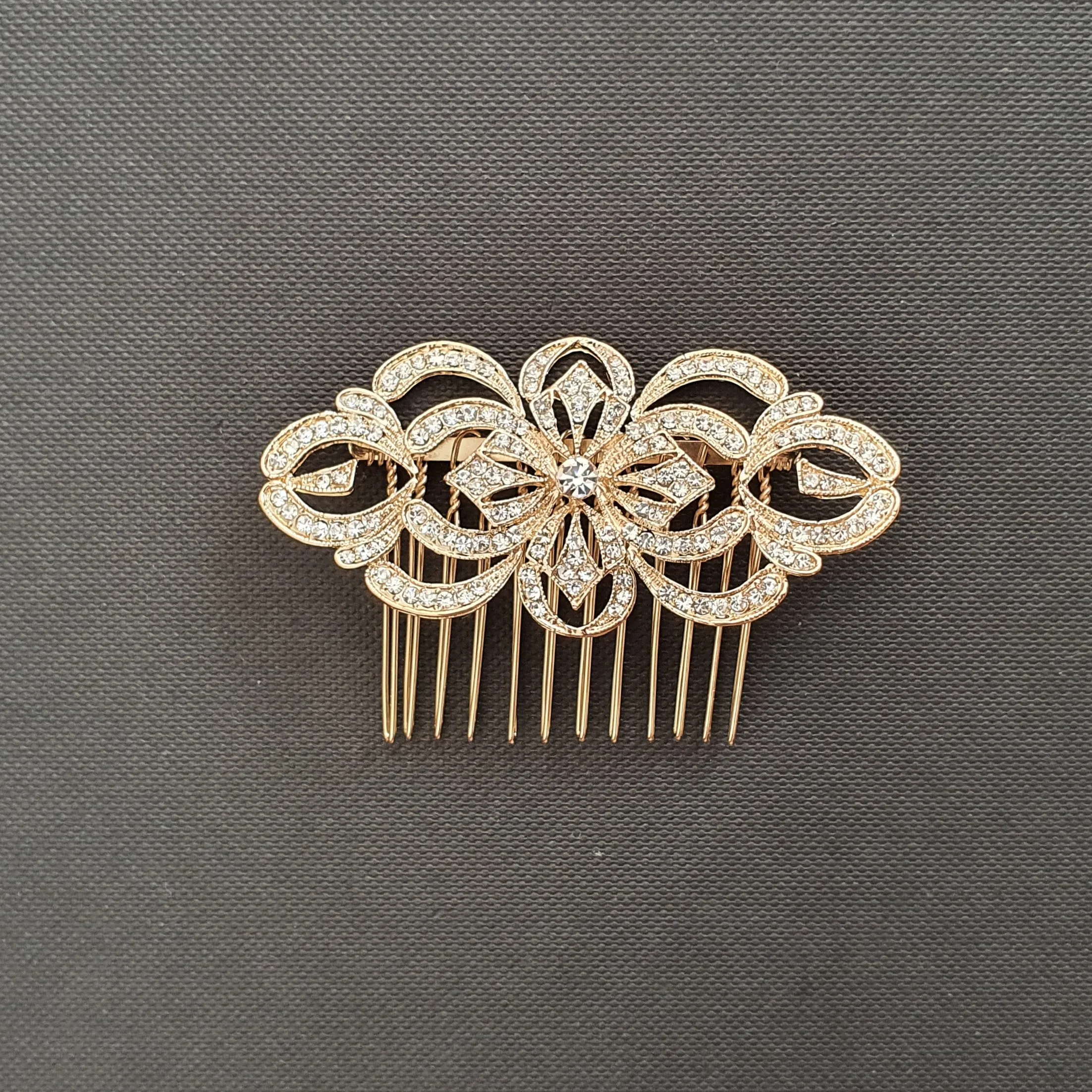 Vintage Hair Comb for Weddings in Gold-Blythe